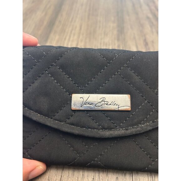 Vera Bradley Black Quilted Wallet With Wristlet - Picture 2 of 6